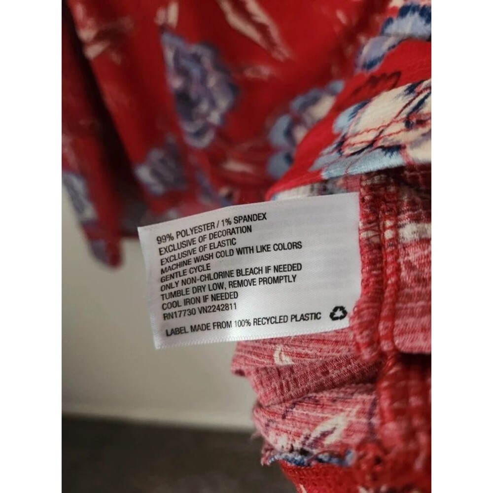 Knox rose floral sleeveless top - Picture 6 of 6